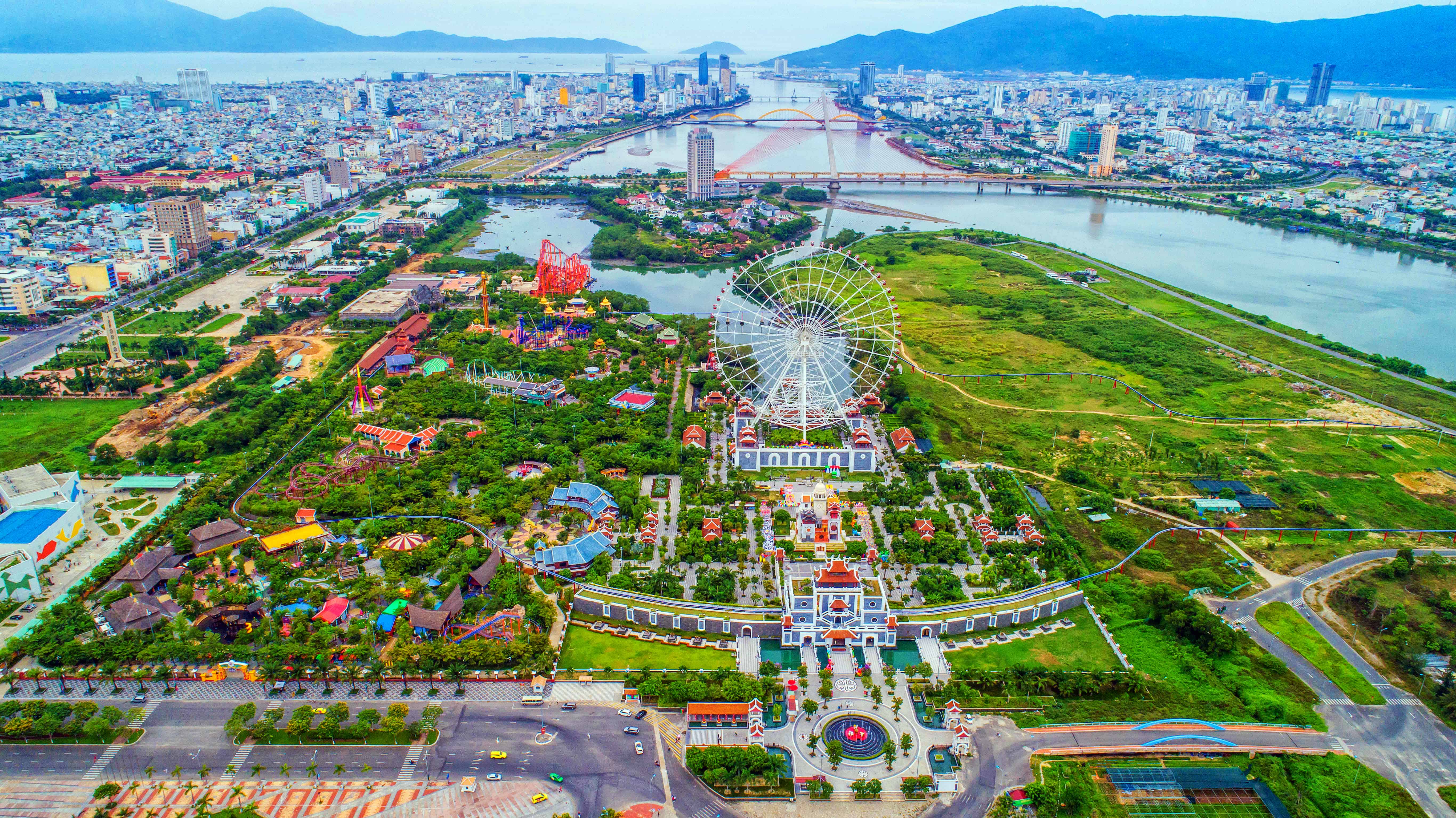 Công viên Châu Á Asia Park - góc nhìn trên cao