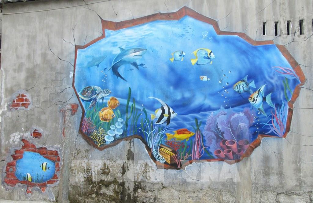 Hon Thien mural village