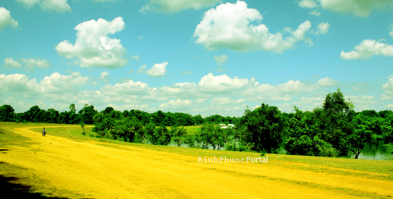 Discover the natural beauty of Bu Lach Grassland