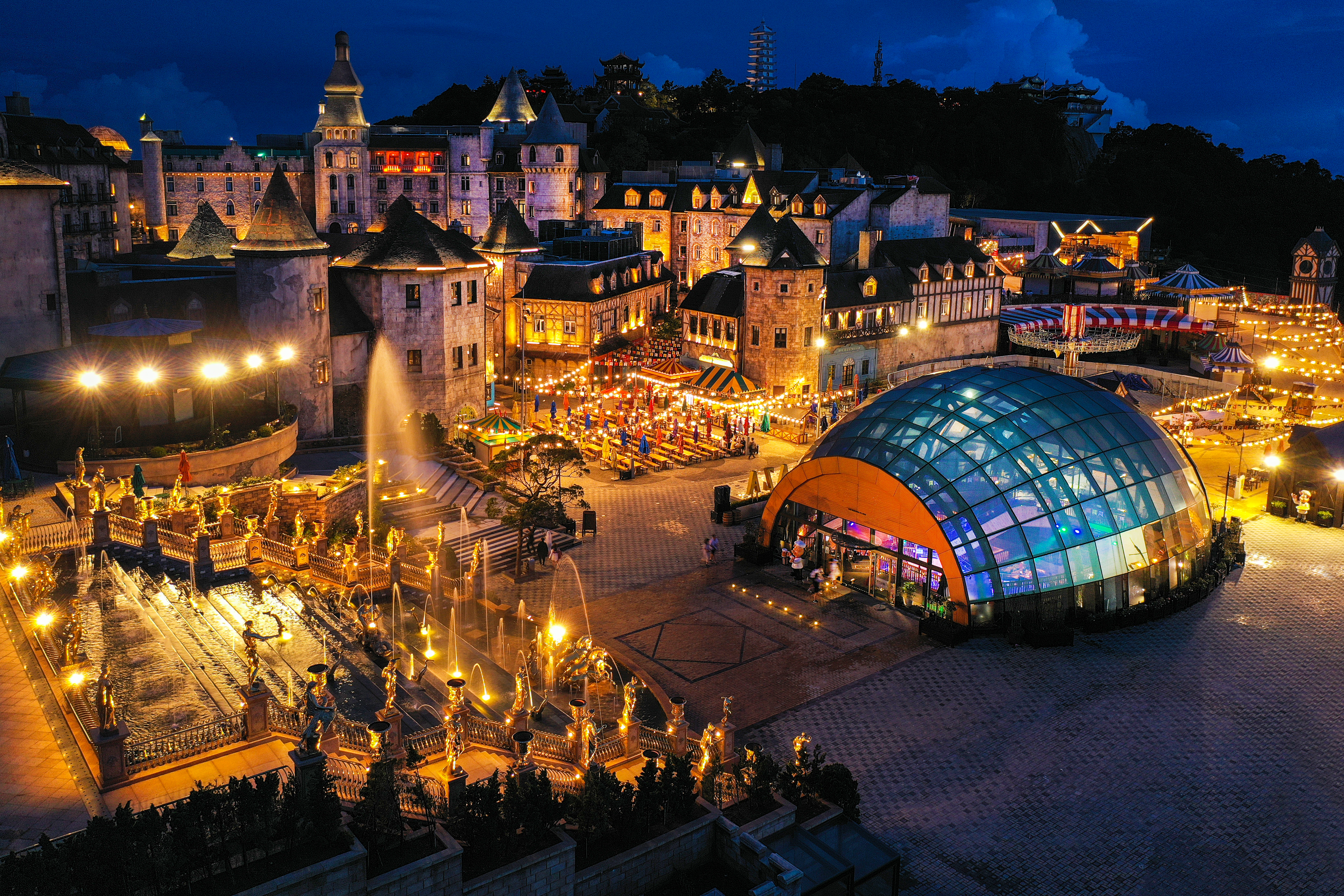 "Bà Nà Đêm - Bana By Night" tại Sun World Ba Na Hills