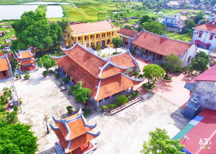 Đình Hải Yến ở Quảng Ninh