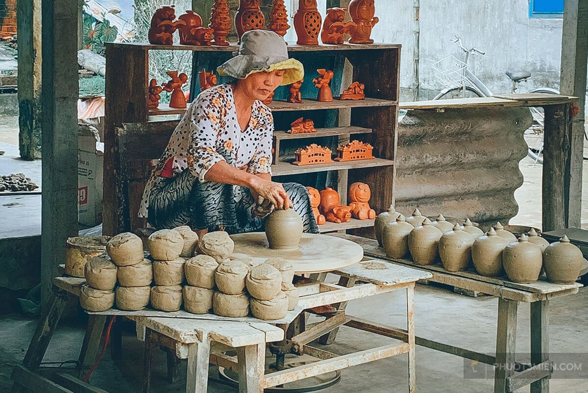 Thanh Ha Pottery Village