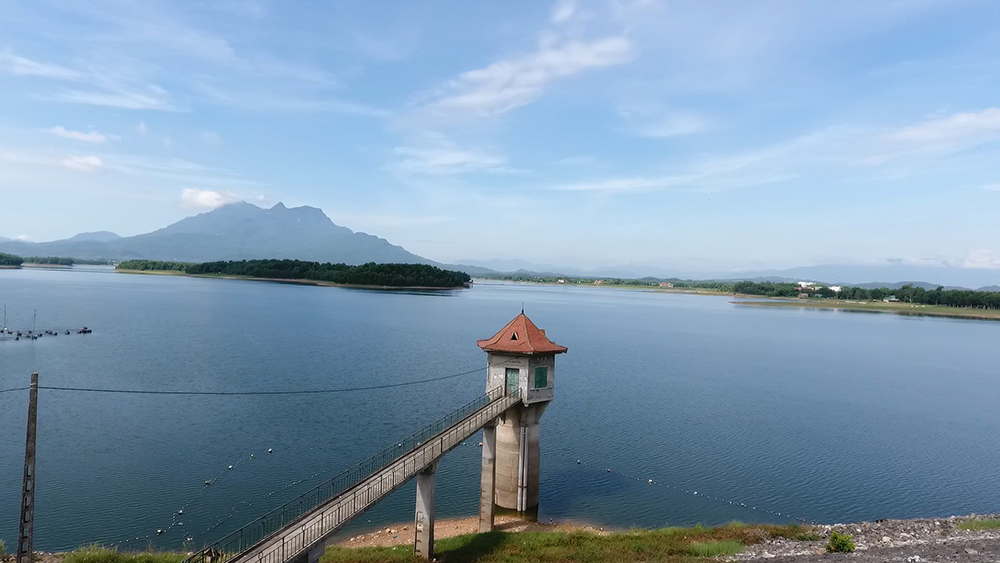 隋海湖