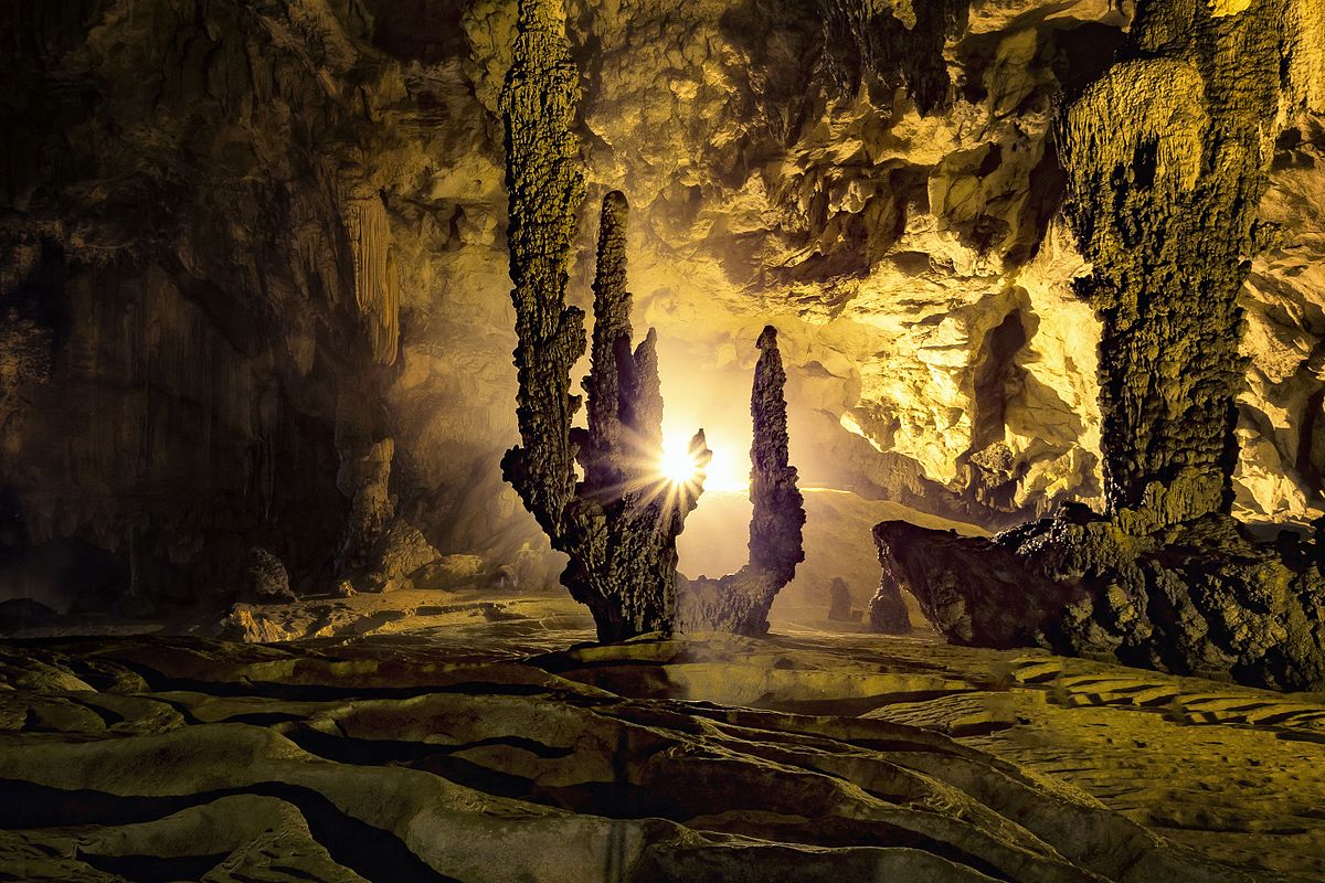 Inside Nguom Ngao Cave