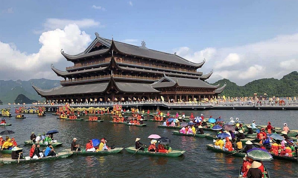 Discovering the Heavenly Beauty of Tam Chuc Pagoda, Ha Nam