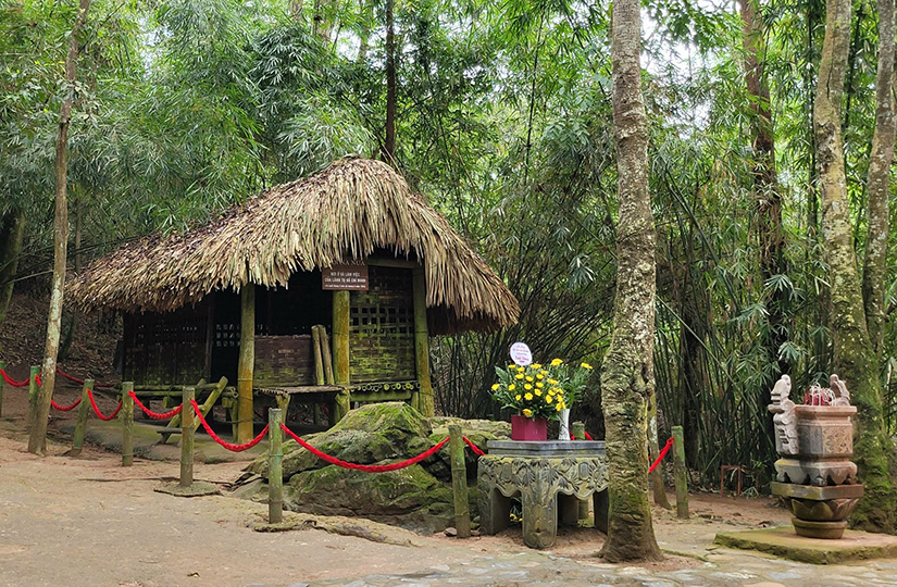 Cụm di tích Nà Nưa