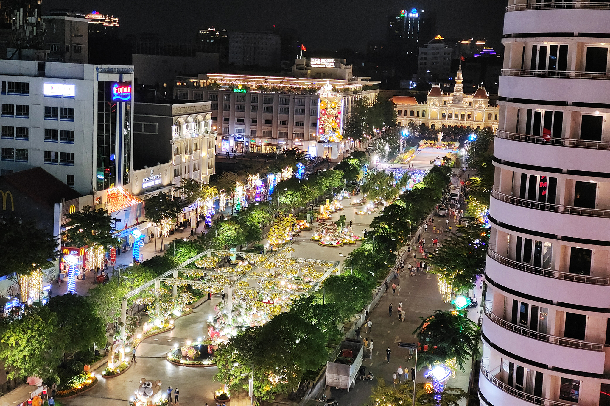 Nguyen Hue Walking Street