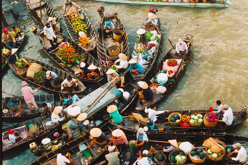 Cai Rang floating market