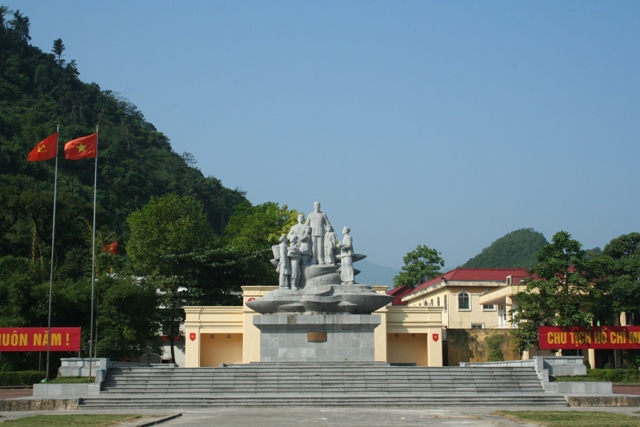 Ha Giang Ky Dai Relics