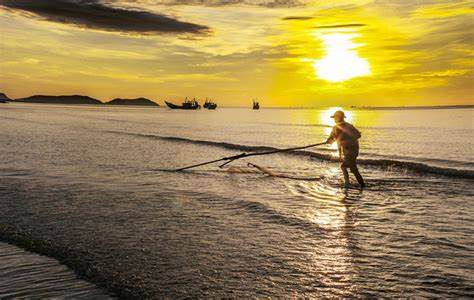 Canh Duong Beach