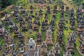 Admire the temple with the largest tower garden in Vietnam in Bac Giang