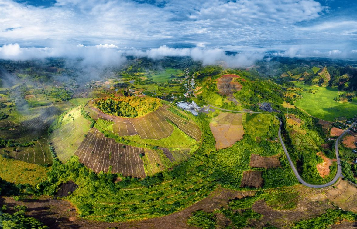 楚布卢克火山洞