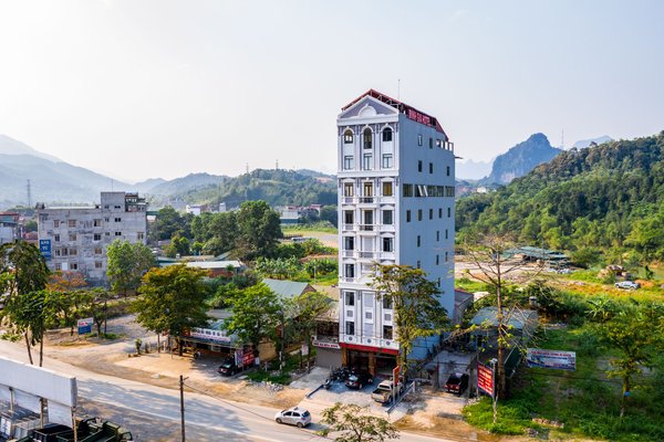 河江廷嘉酒店