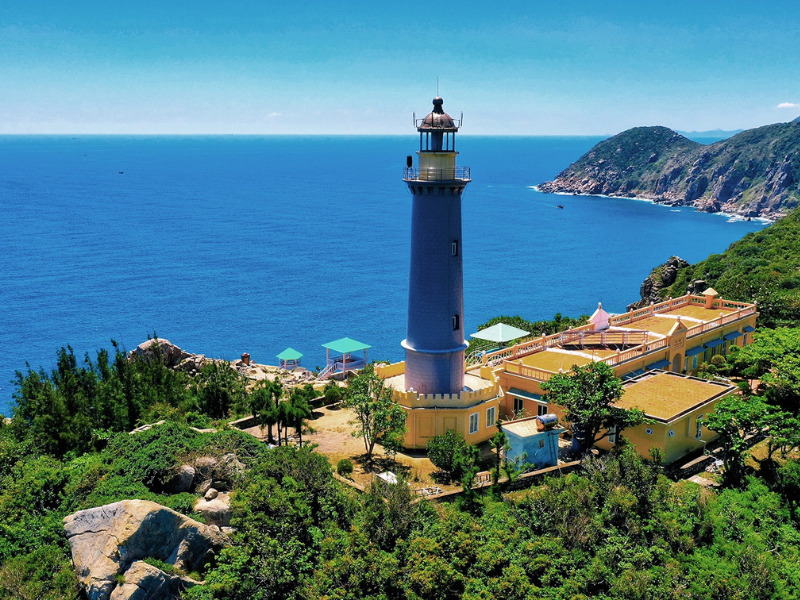 Dai Lanh lighthouse