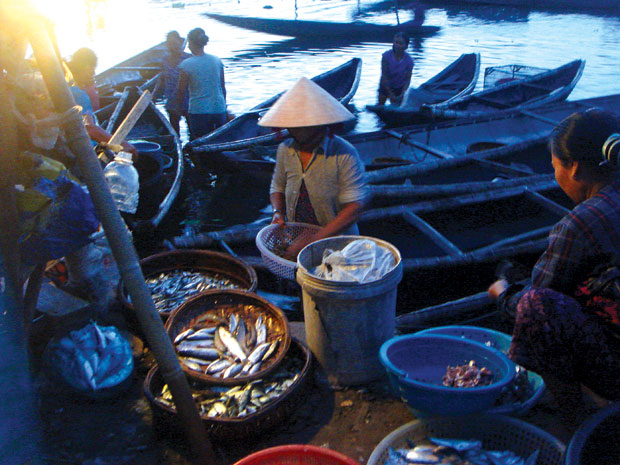 Khám phá làng chài Ngư Mỹ Thạnh trên phá Tam Giang