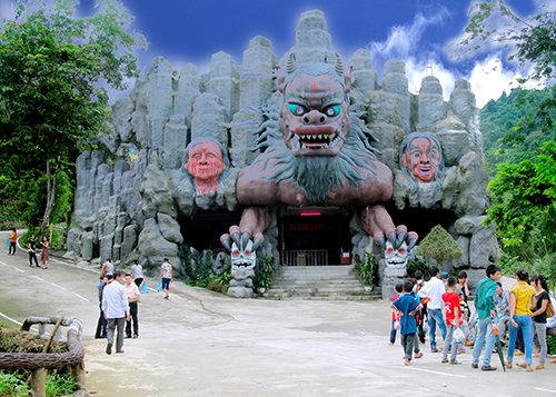 Suoi Tien Cultural Tourist Area - An attractive rendezvous for tourists