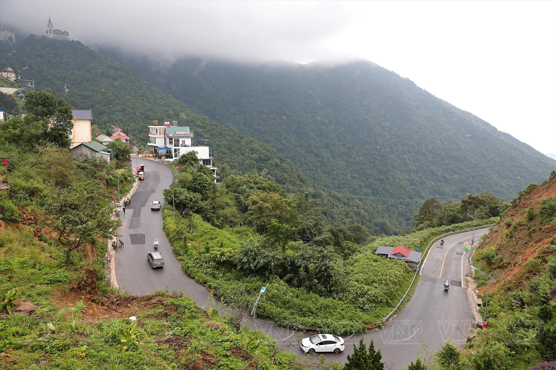 三岛山