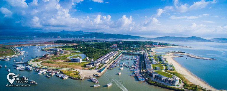 Panorama of Tuan Chau Island