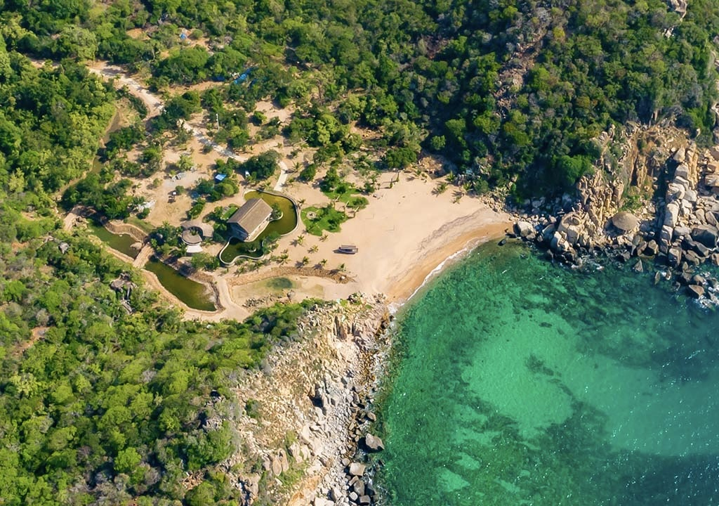 Bai Hom, Ninh Thuan - A little salty taste of the sea to 'cool off the summer'