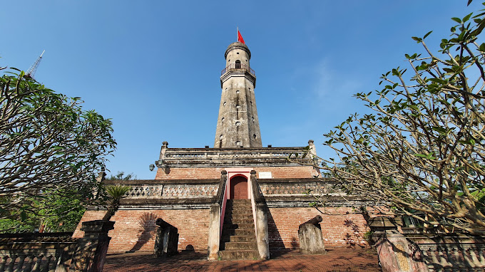 Nam Dinh flagpole