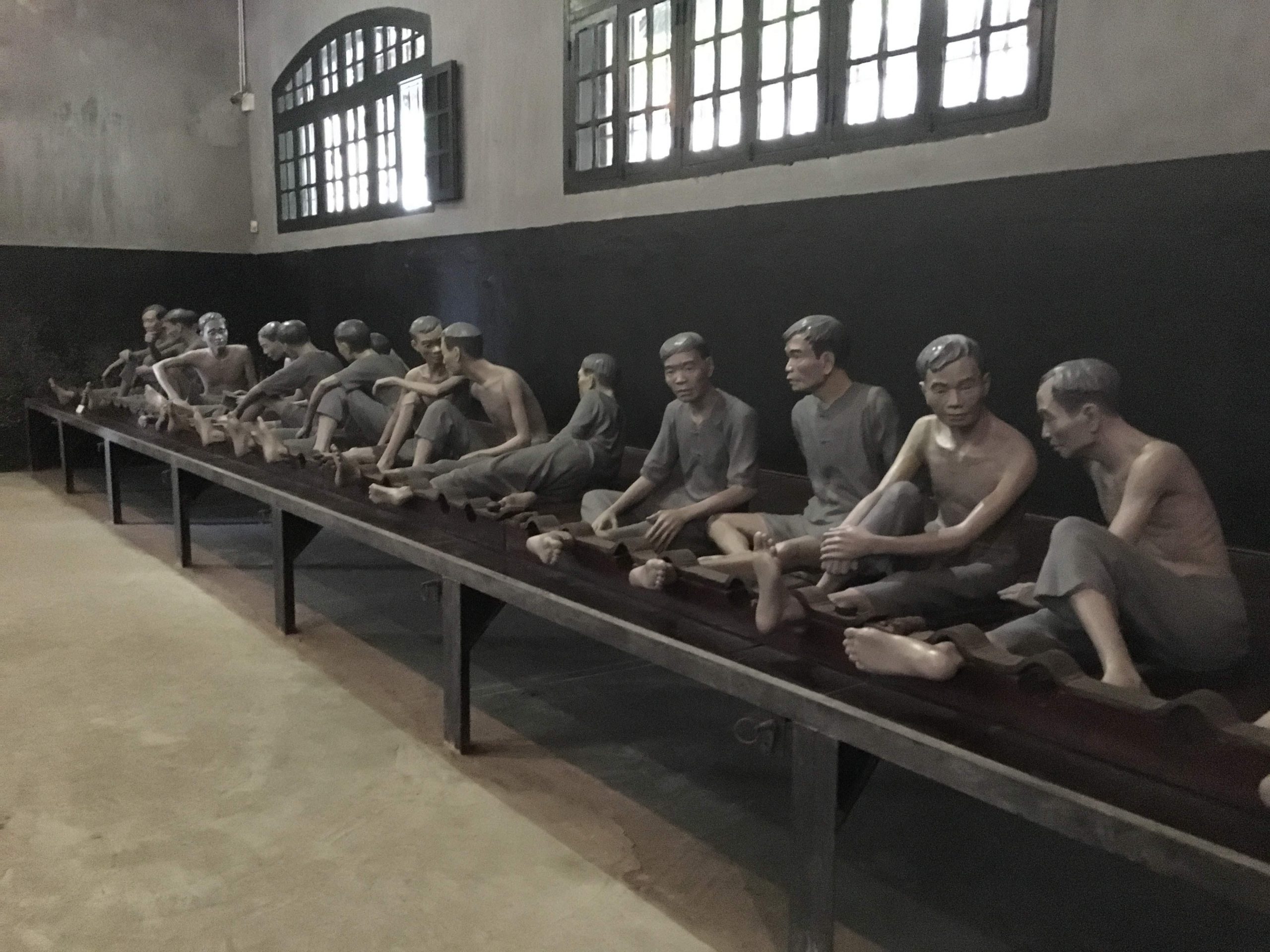 Hoa Lo prision