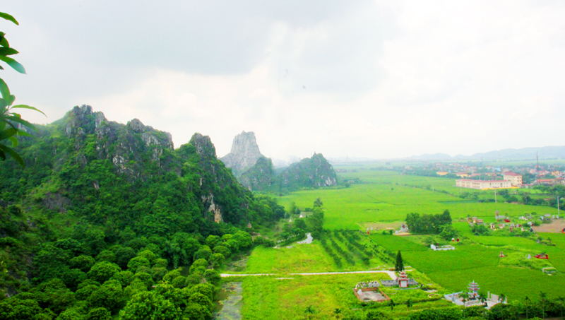 Pagoda – Kinh Chu Cave