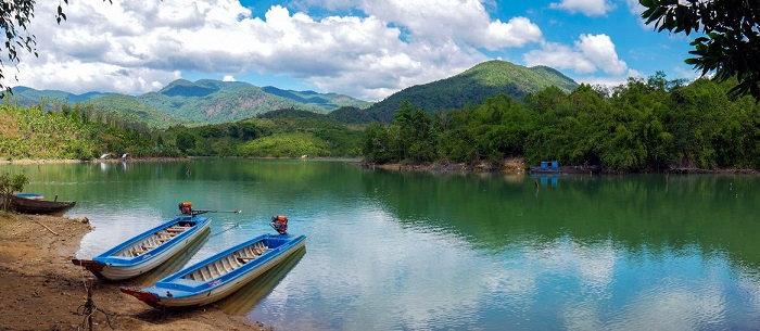 Bien Lac Lake