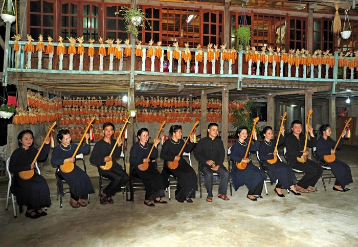 Cultural exchange with ethnic people in Quynh Son cultural village