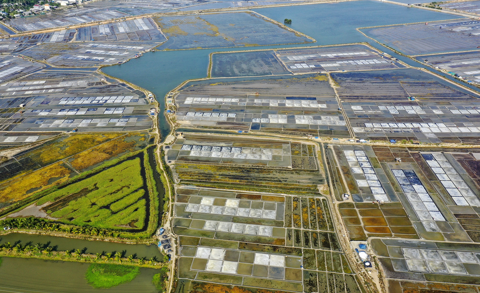 Sa Huynh salt field