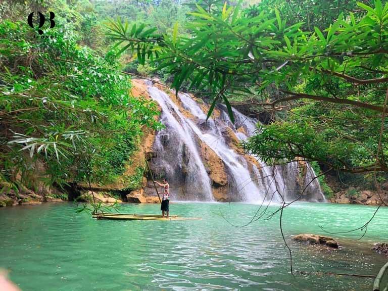 Ta Puong cave waterfall - an attractive destination in Quang Tri