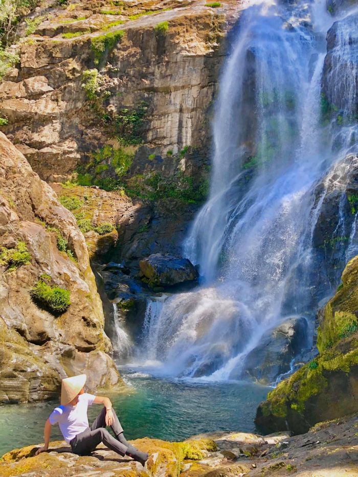 Siu Puong Waterfall 也被称为 Da Floor Waterfall