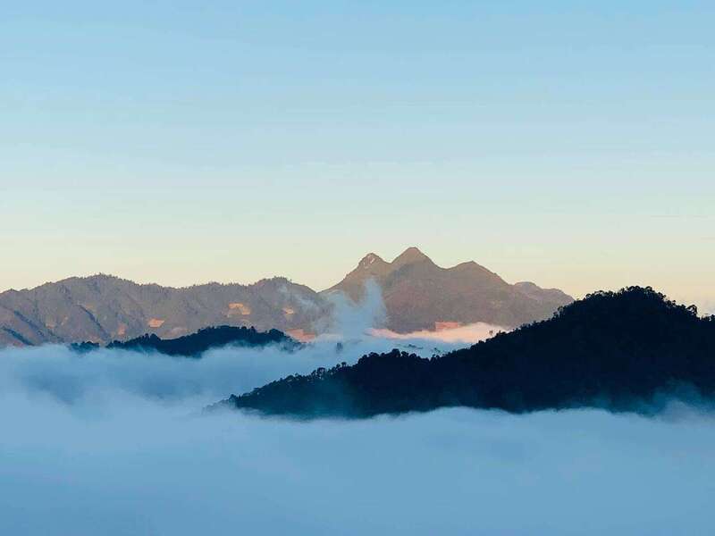 The poetic beauty of Muong Long heaven gate