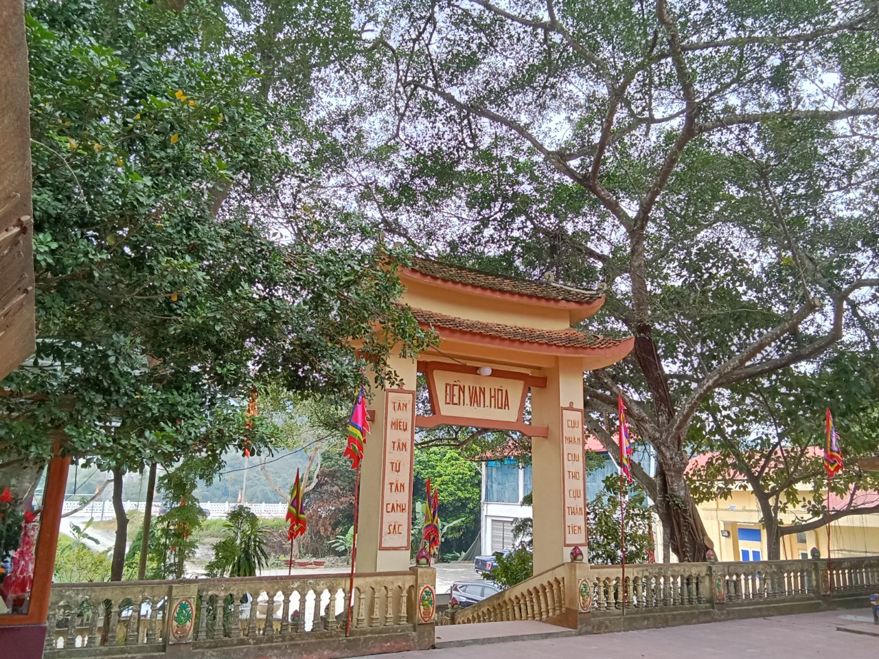 Van Hoa Temple