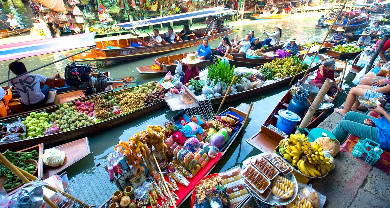 Cai Rang floating market