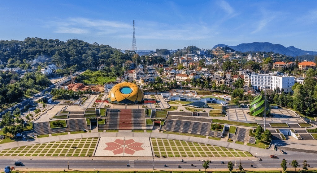 Lam Vien Square: A Fresh Perspective on Da Lat for Every Visitor