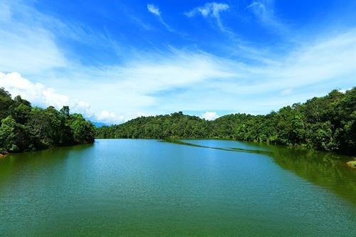 Pa Khoang Lake