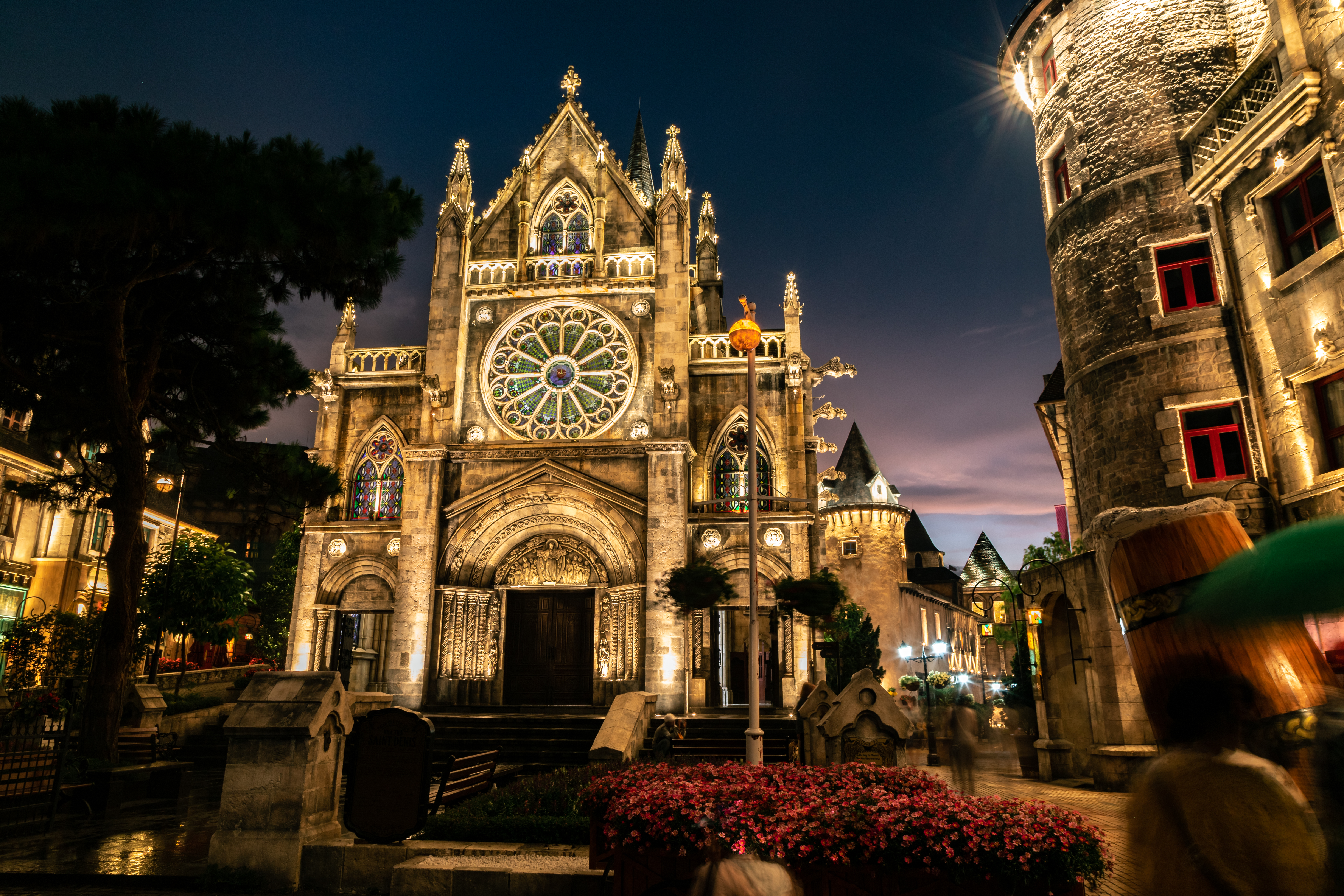 "Bà Nà Đêm - Bana By Night" tại Sun World Ba Na Hills