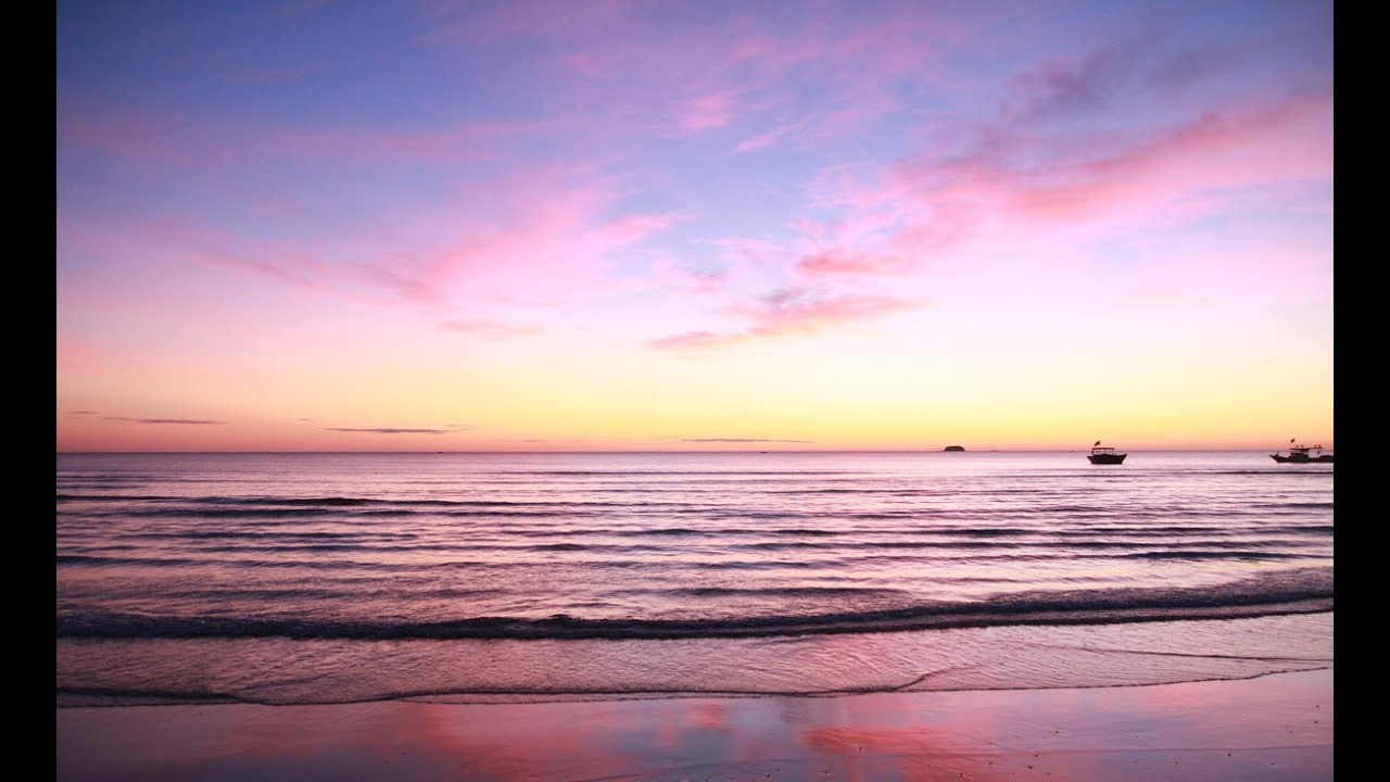 Sunrise at Thien Cam beach