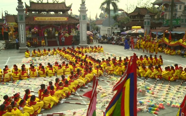 Festival of Phu Day relic site