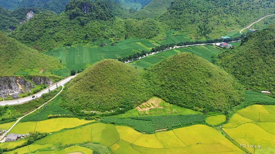 What does Quan Ba ​​Twin Mountain have to attract tourists in Ha Giang (2023)