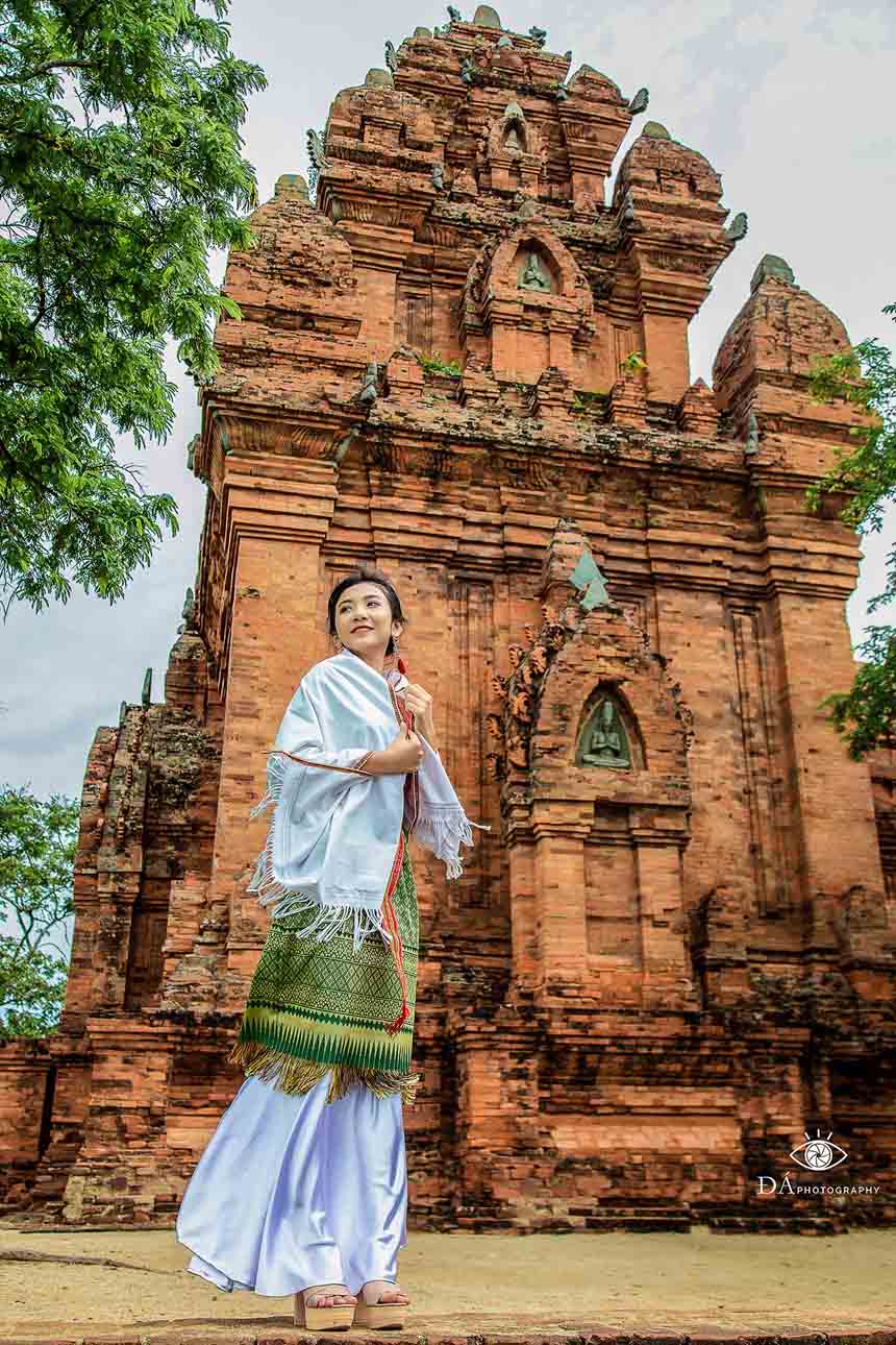 Po Klong Garai Tower