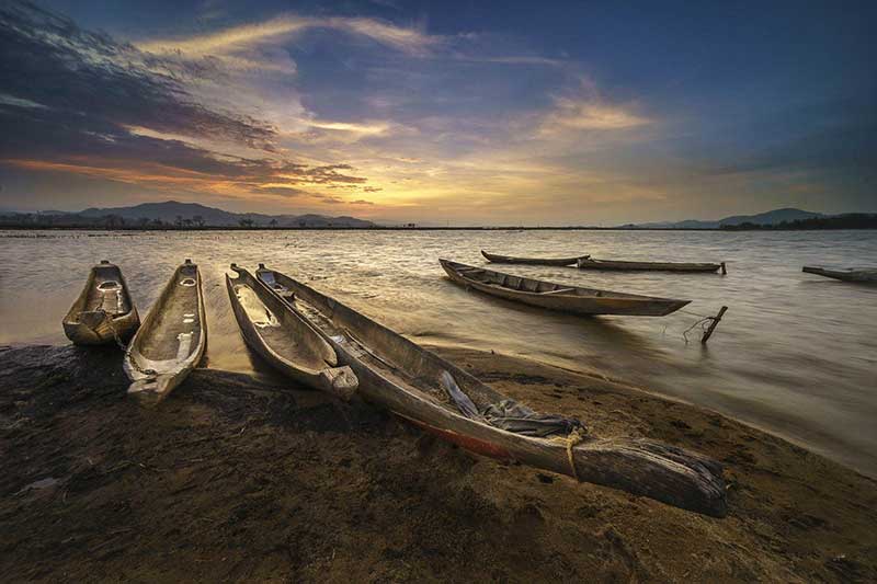 Lak Lake tourist area