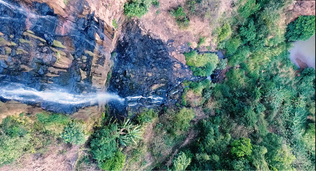 Ruộng bậc thang Đak Tơ Pê