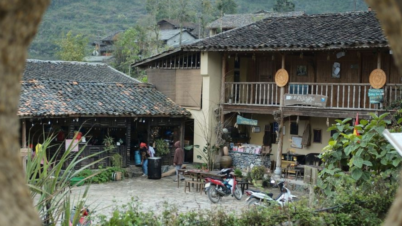 Cultural Treasures and Scenic Wonders: The Allure of Lo Lo Chai Village