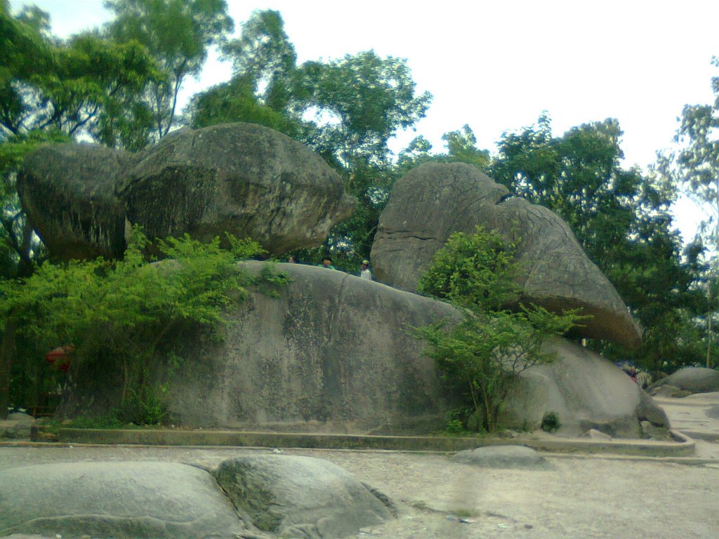 Hon Trong Mai - A work of art given by nature