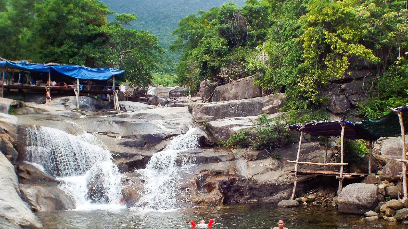 Mo Waterfall Hue