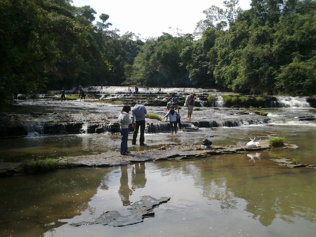 Thuy Tien Waterfall