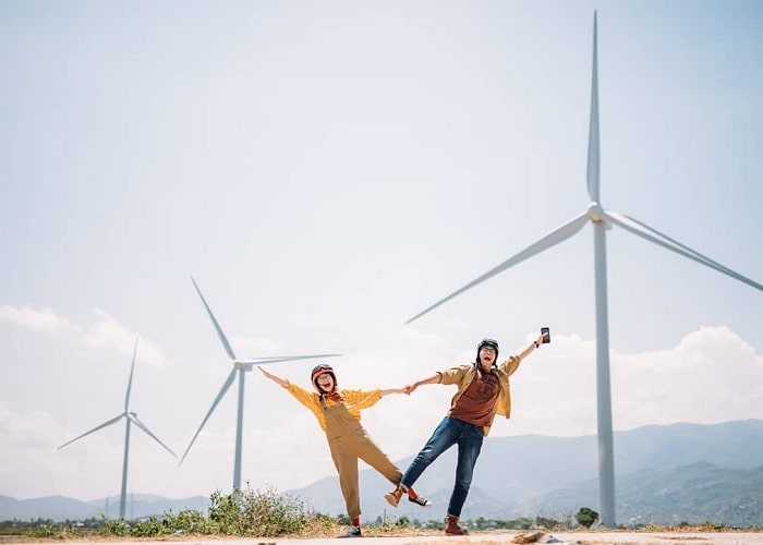 With a clear and cool atmosphere, this field is like a harmony of wind amidst the sunshine and wind of Ninh Thuan.