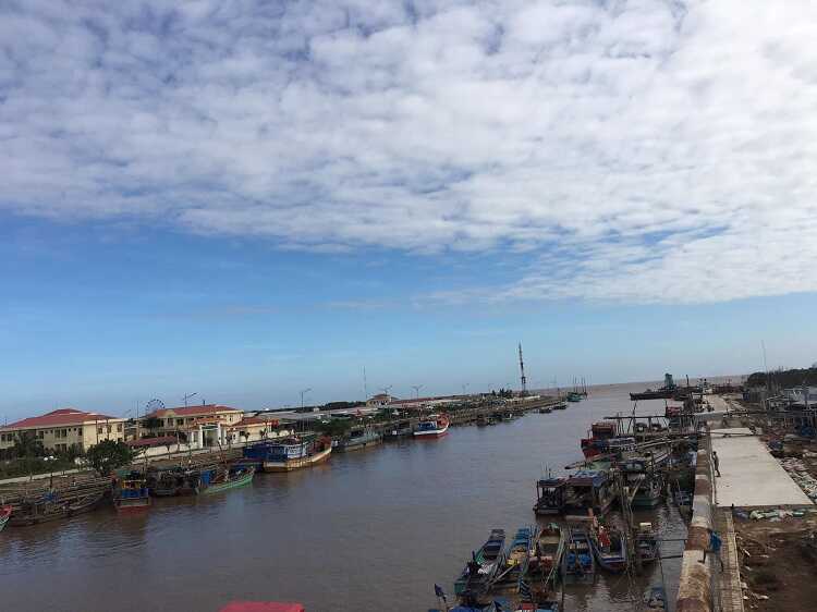 Bac Lieu Beach - The check-in paradise is full of alluvium at the southern pole