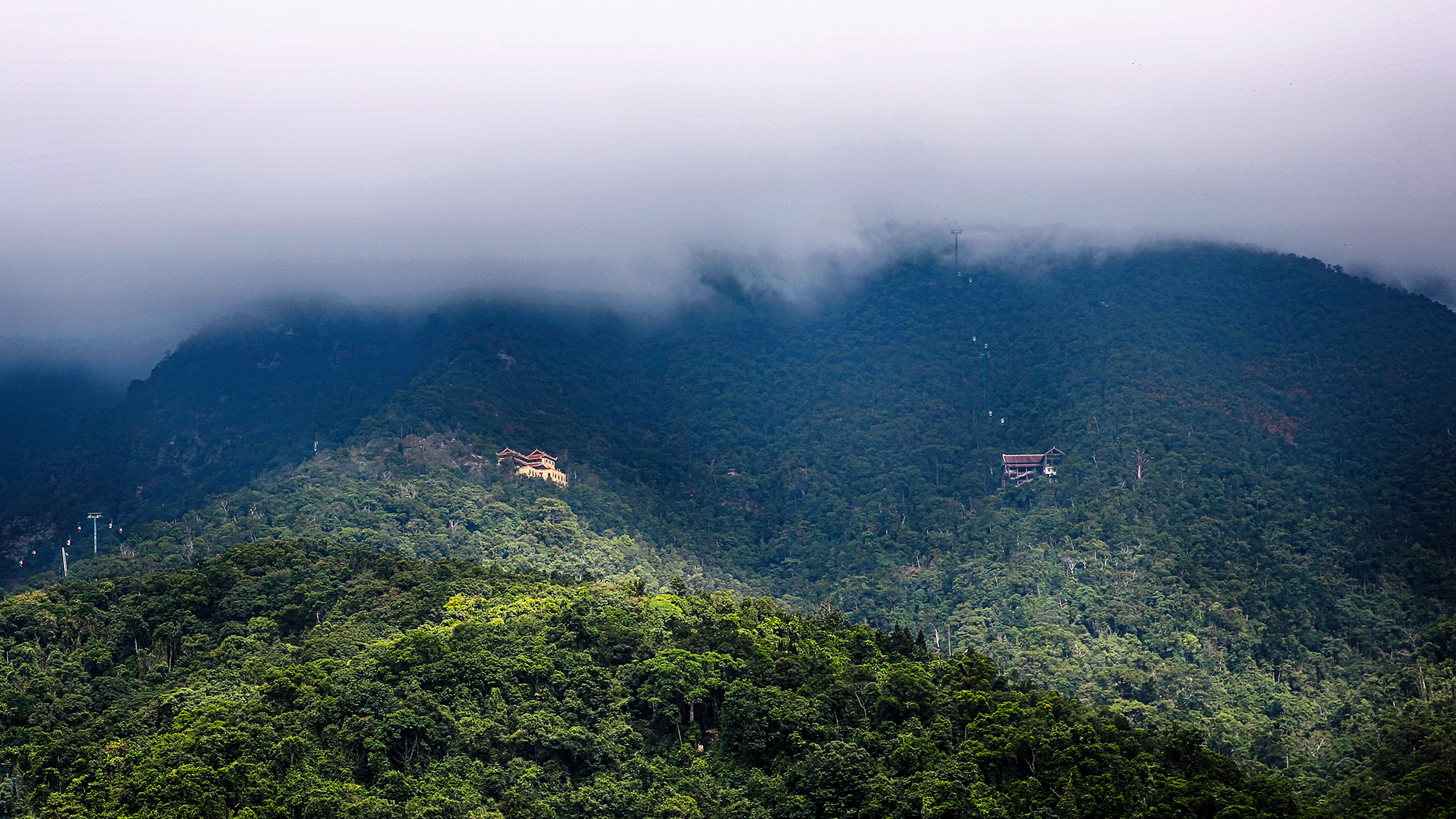 岩土山